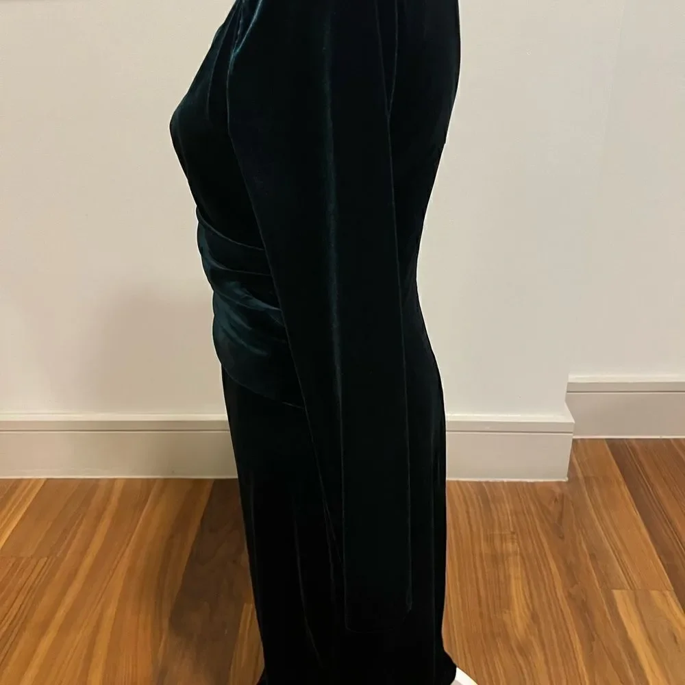Eliza J velvet dress size 10 NWT